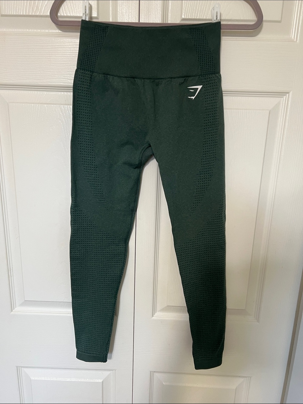 NWOT GYMSHARK VITAL SEAMLESS 2.0 LEGGINGS - Dark green marl - M